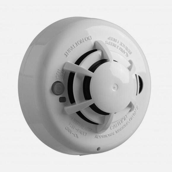 🔥🔥💨 HOME Wireless Smoke & Heat Detectors (x2) - Brand New - Picture 4 of 9